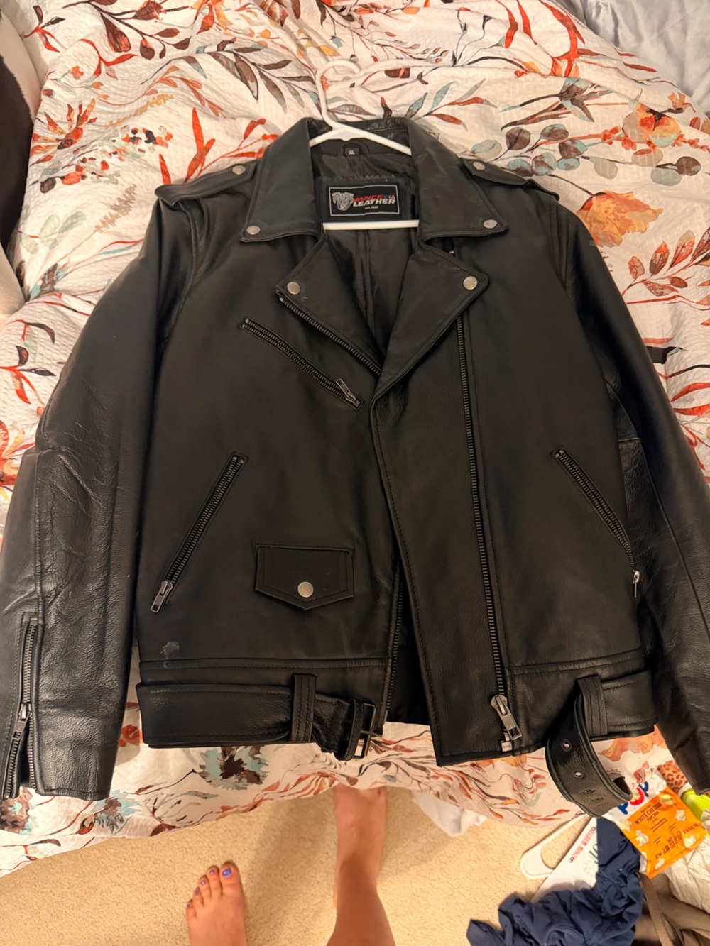 Source Unknown Black Leather Women's Moto Jacket with Belted Waist
